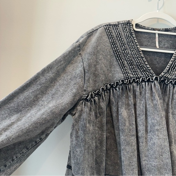 We The Free Free People charlotte smock top washed denim black peplum blouse top - Picture 8 of 15